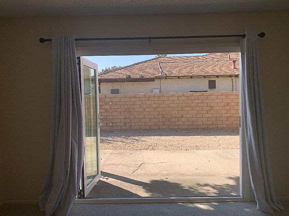 4th image of 1290 E Eric Ct