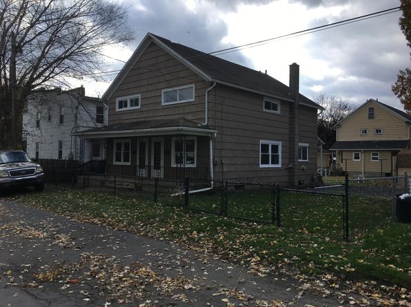 34 Roosevelt St