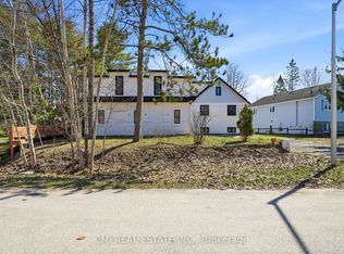 42 Fatima Ct, Wasaga Beach, ON L9Z1K9