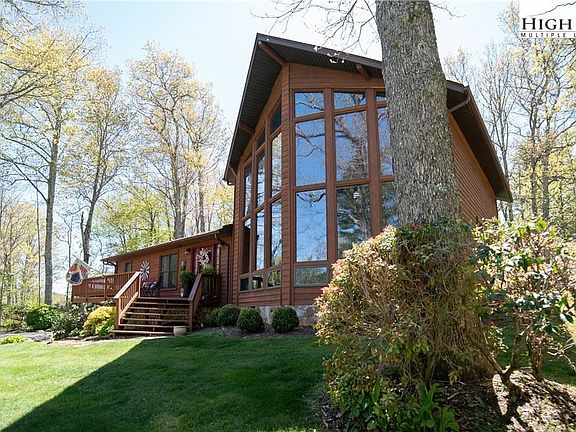 3rd image of 762 Little Plumtree Creek Rd