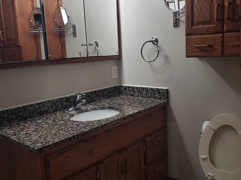 2709 Commercial Ave — Photo 12