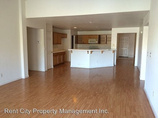 5th image of 2836 Hinton Cir
