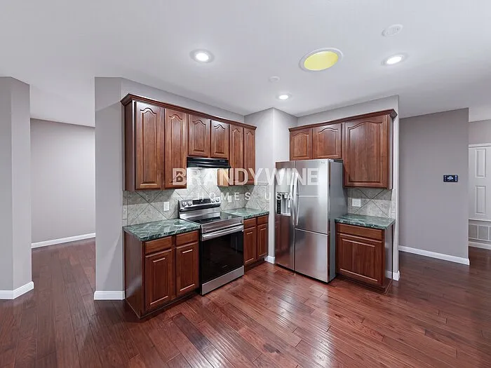 1116 Roundhouse Dr — Photo 7
