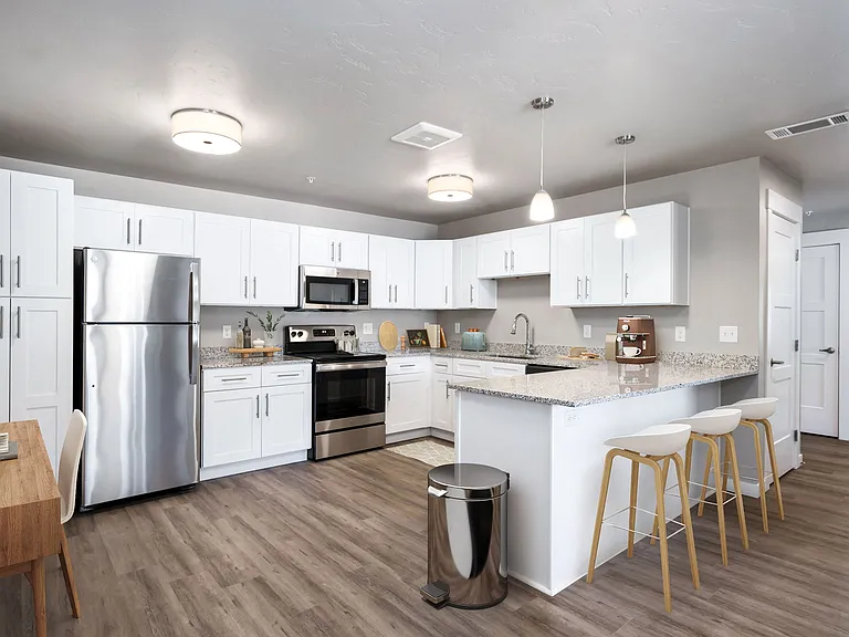 Stillwater Crossing Apartments — Photo 31