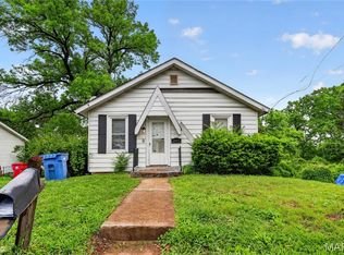 707 Ruggles Rd, Saint Louis, MO 63135