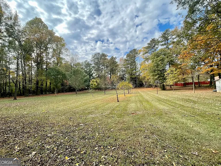 1401 Panola Rd — Photo 2