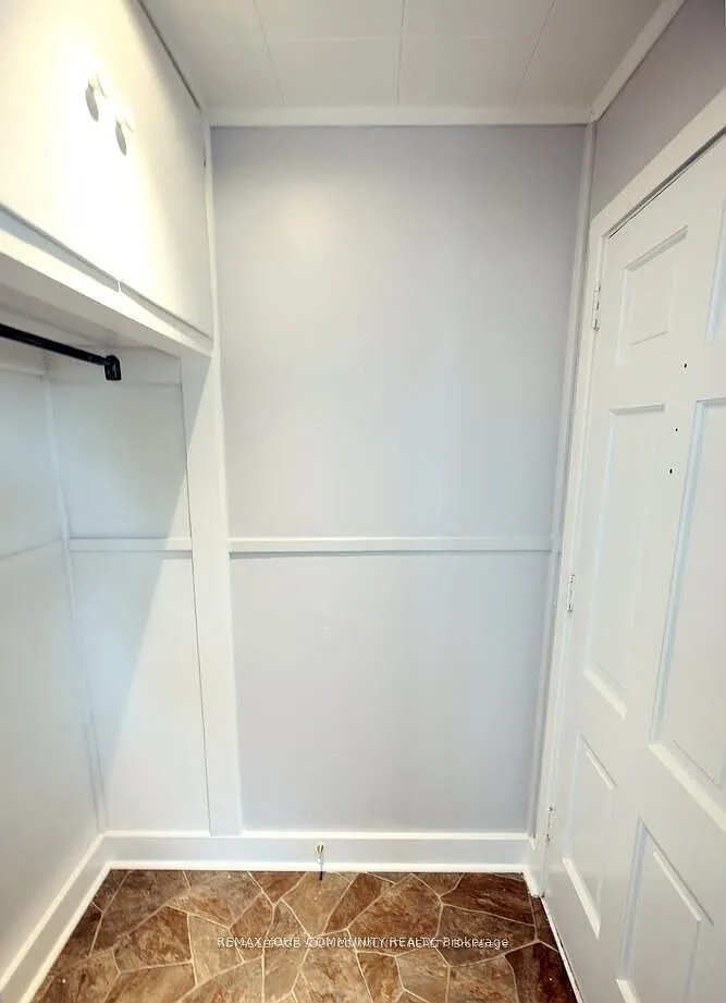 2 bed, $2,000 — Photo 3