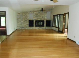 8 Whisperwood Point, Galena, IL 61036