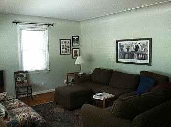 2nd image of 1128 N Congress St