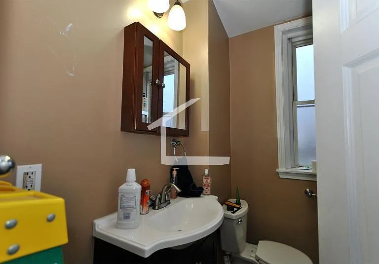 6 Glenville Ave #5 — Photo 14