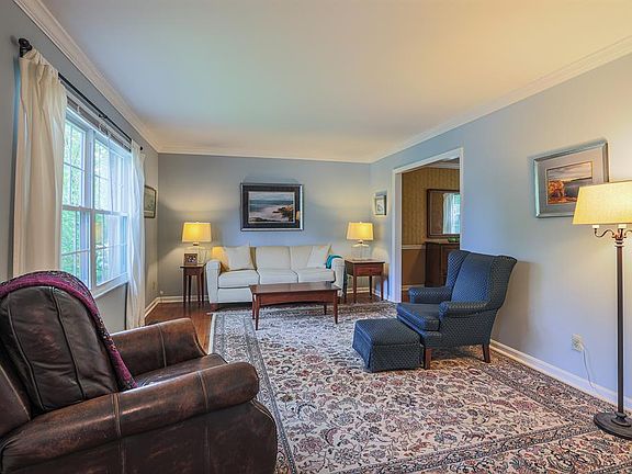 4th image of 7225 Camargowoods Dr