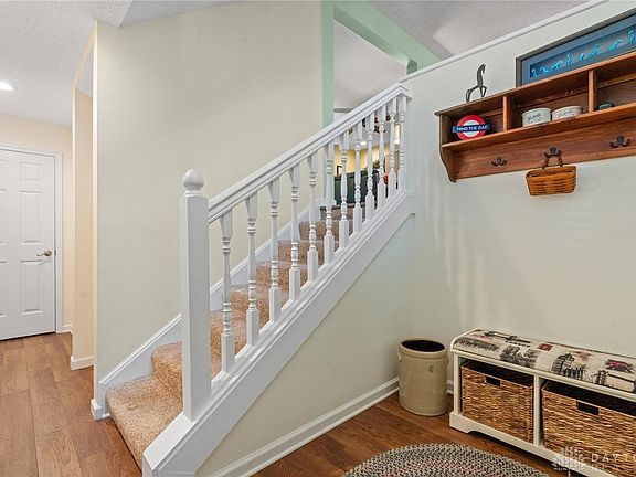 5th image of 3420 Darbyshire Dr