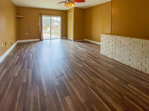 5th image of 1001 Avenue B