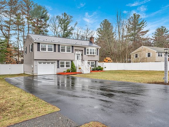 2nd image of 13 Brookside Dr