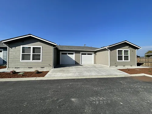 1841 Hubbard Ln #3 Photo 1