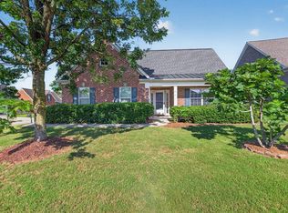 1237 Laurelwood Ln, Lawrenceville, GA 30045