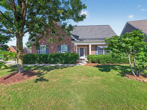 1237 Laurelwood Ln, Lawrenceville, GA 30045