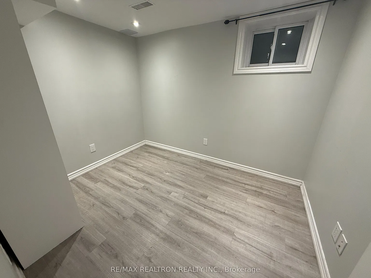 2 bed, $1,700 — Photo 4