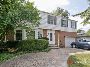 2437 Walters Ave, Northbrook, IL 60062