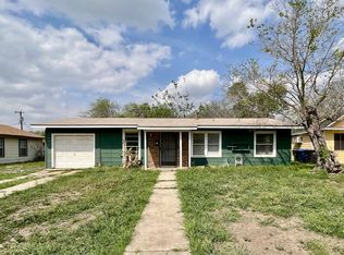 863 Utopia Ln, San Antonio, TX 78223