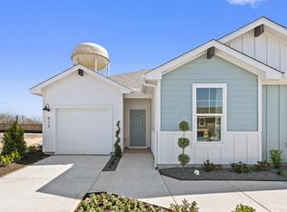 568A Arnold Loop, Uhland, TX 78640