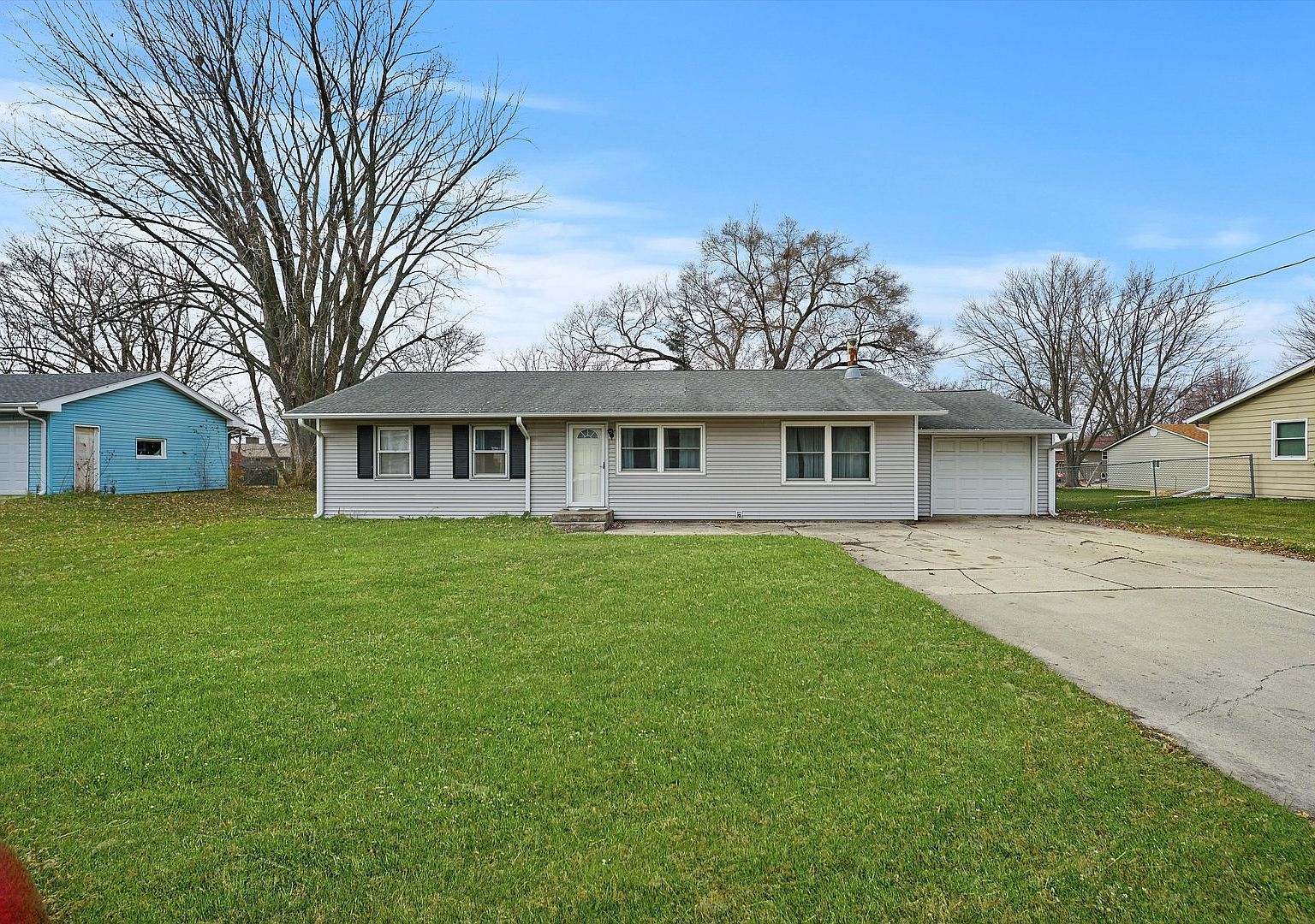 5456 S Harlan Dr Rochelle IL 61068 Zillow