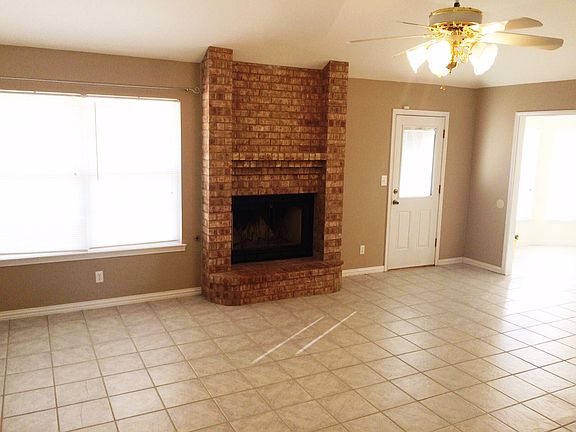 Living area w/fireplace