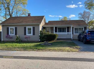 30 Montana Ave, Warwick, RI 02888