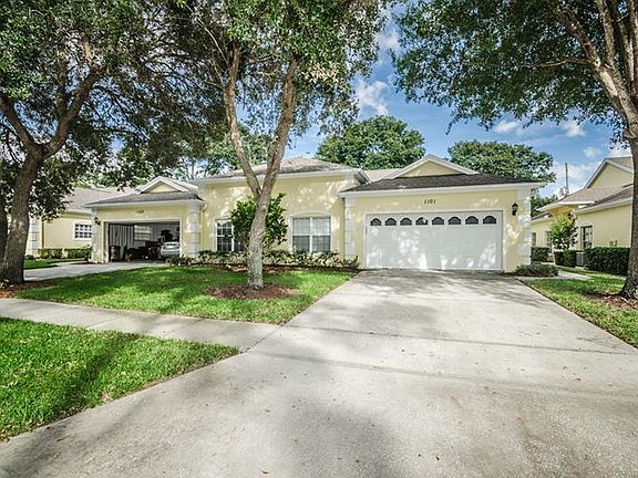 2nd image of 1101 Royal Blvd