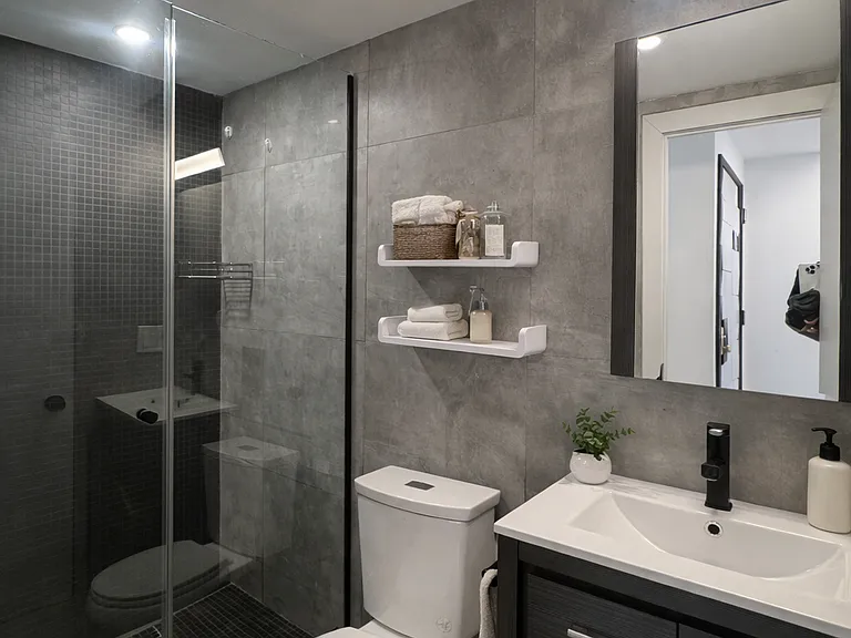119 Baxter St #3F — Photo 7
