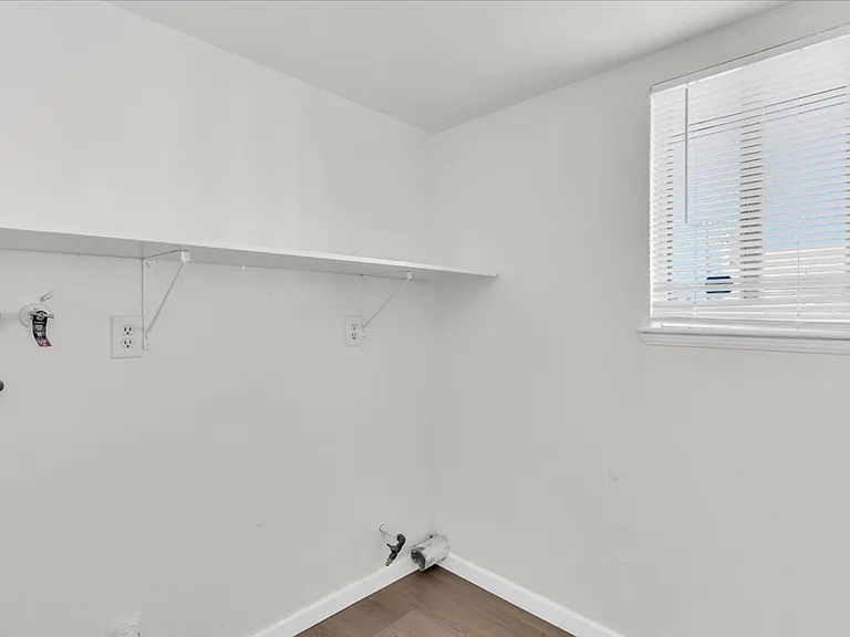 8922 I Ave #2 — Photo 18