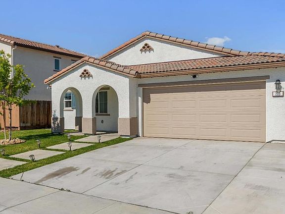 3rd image of 209 Dogwood Ranch Way