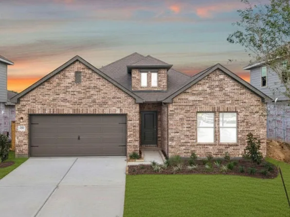 3526 Cardinal Pointe Dr, Angleton, TX 77515