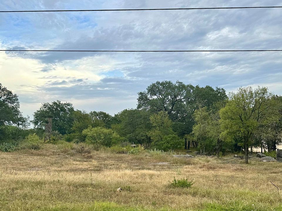 2nd image of 1.748 acres Via Viejo