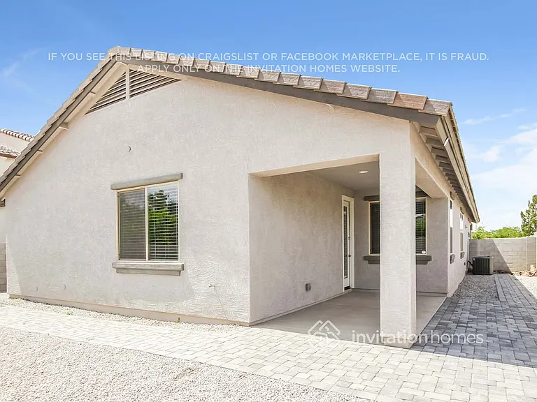 2815 S 95th Dr — Photo 13