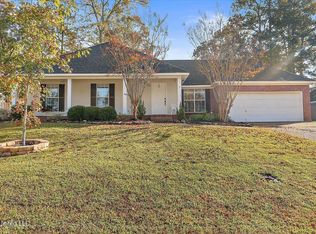 107 Afton Dr, Brandon, MS 39042