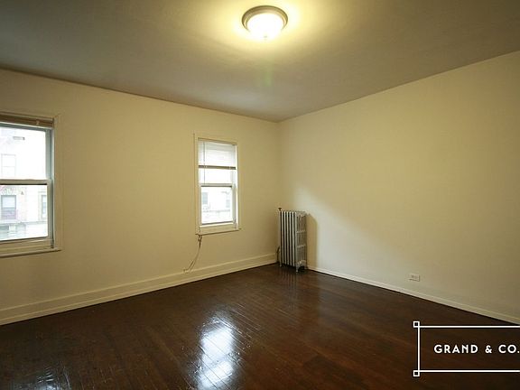3rd image of 616 Metropolitan Ave Floor 3