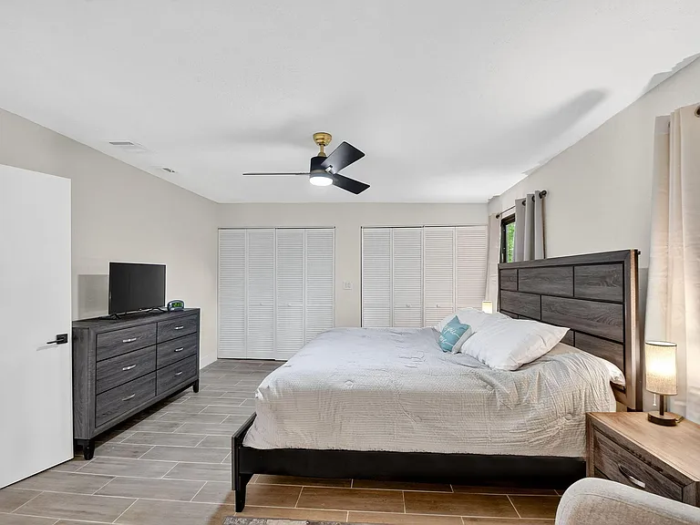 5008 Parker Ave — Photo 18