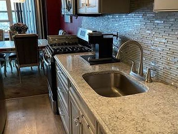 4th image of 448 Neptune Ave Unit 2G