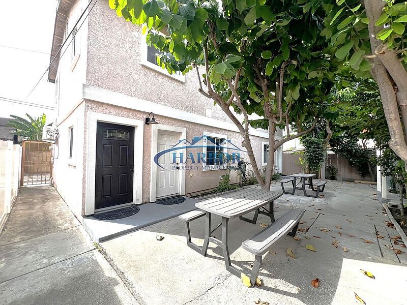 1st image of 8128 Devenir Ave