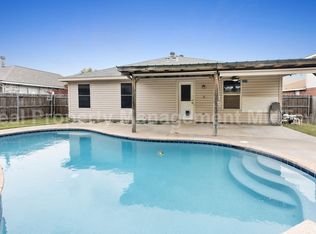 1014 Mazourka Dr, Arlington, TX 76001