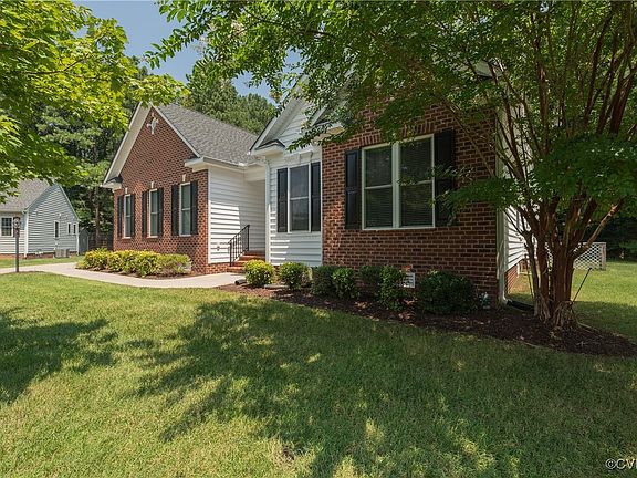 5th image of 8004 Frostick Ct
