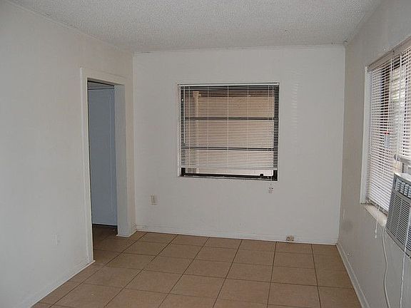 2nd image of 430 Walker St