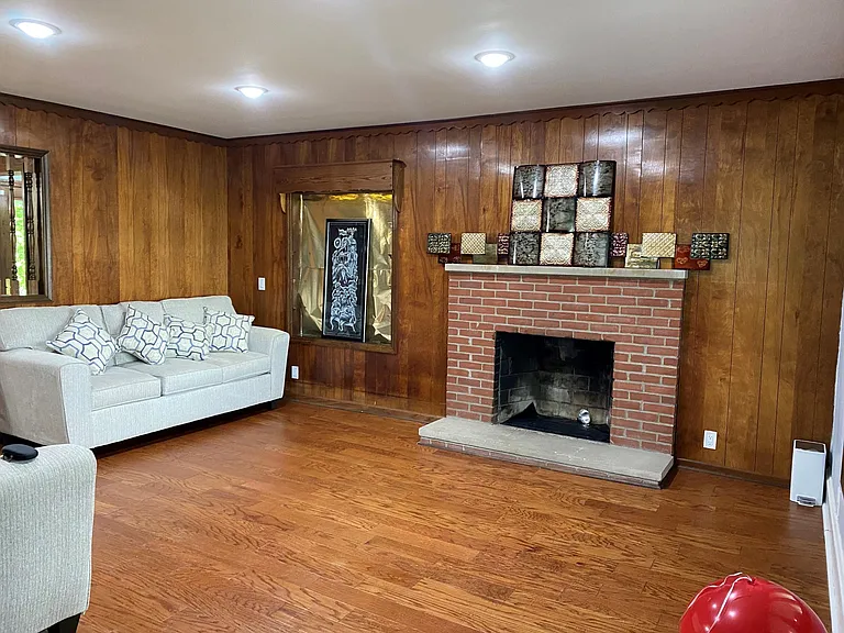 2571 Berlin Station Rd — Photo 20