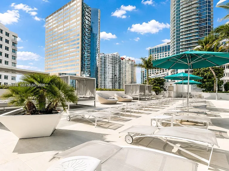 951 Brickell Ave #609 — Photo 17