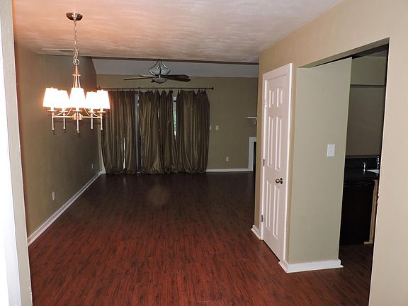 2nd image of 246 Bridgewater Dr