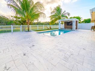 8438 Summer Field Pl, Boca Raton, FL 33433