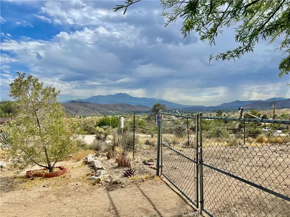 52390 Alta Dena Dr, Morongo Valley, CA 92256