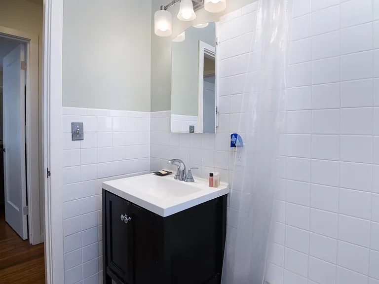 4182 Emerald St — Photo 8