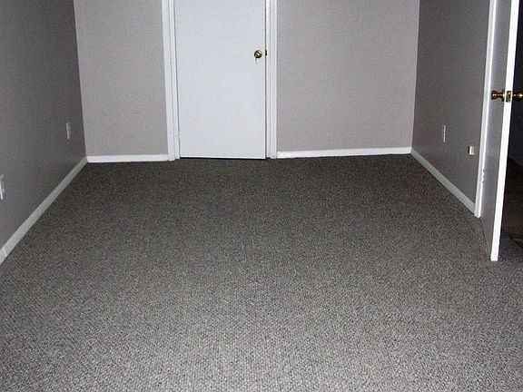 4th image of 108 Delrey Ave APT C